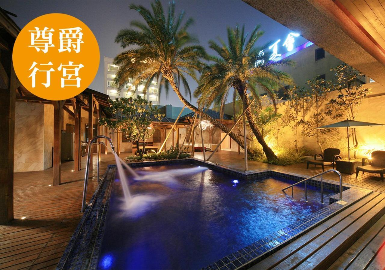 Lanshy Motel Taichung Exterior foto