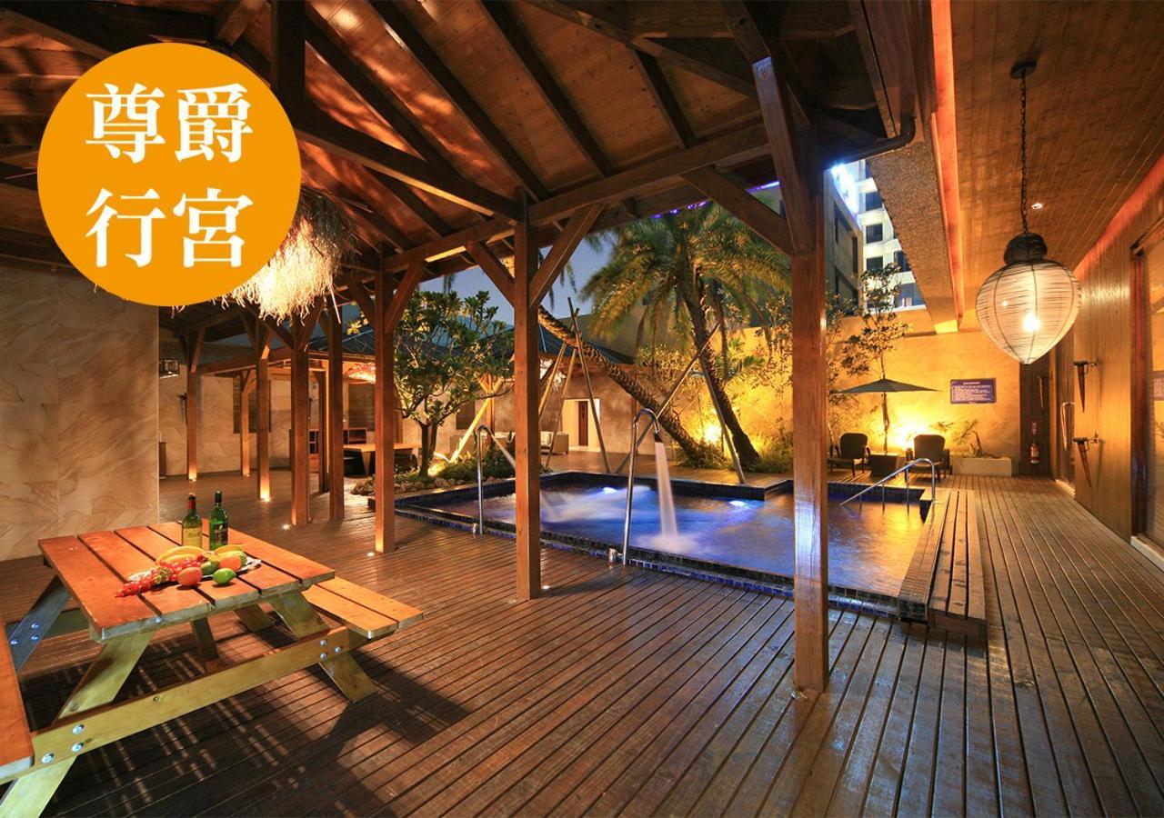 Lanshy Motel Taichung Exterior foto